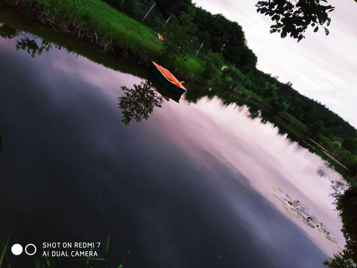 Villa Podroze Checz Charbrowo Esterno foto