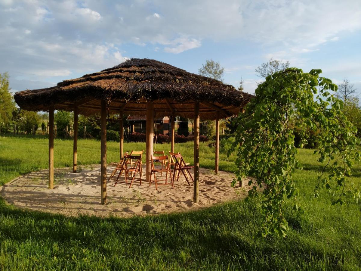 Villa Podroze Checz Charbrowo Esterno foto